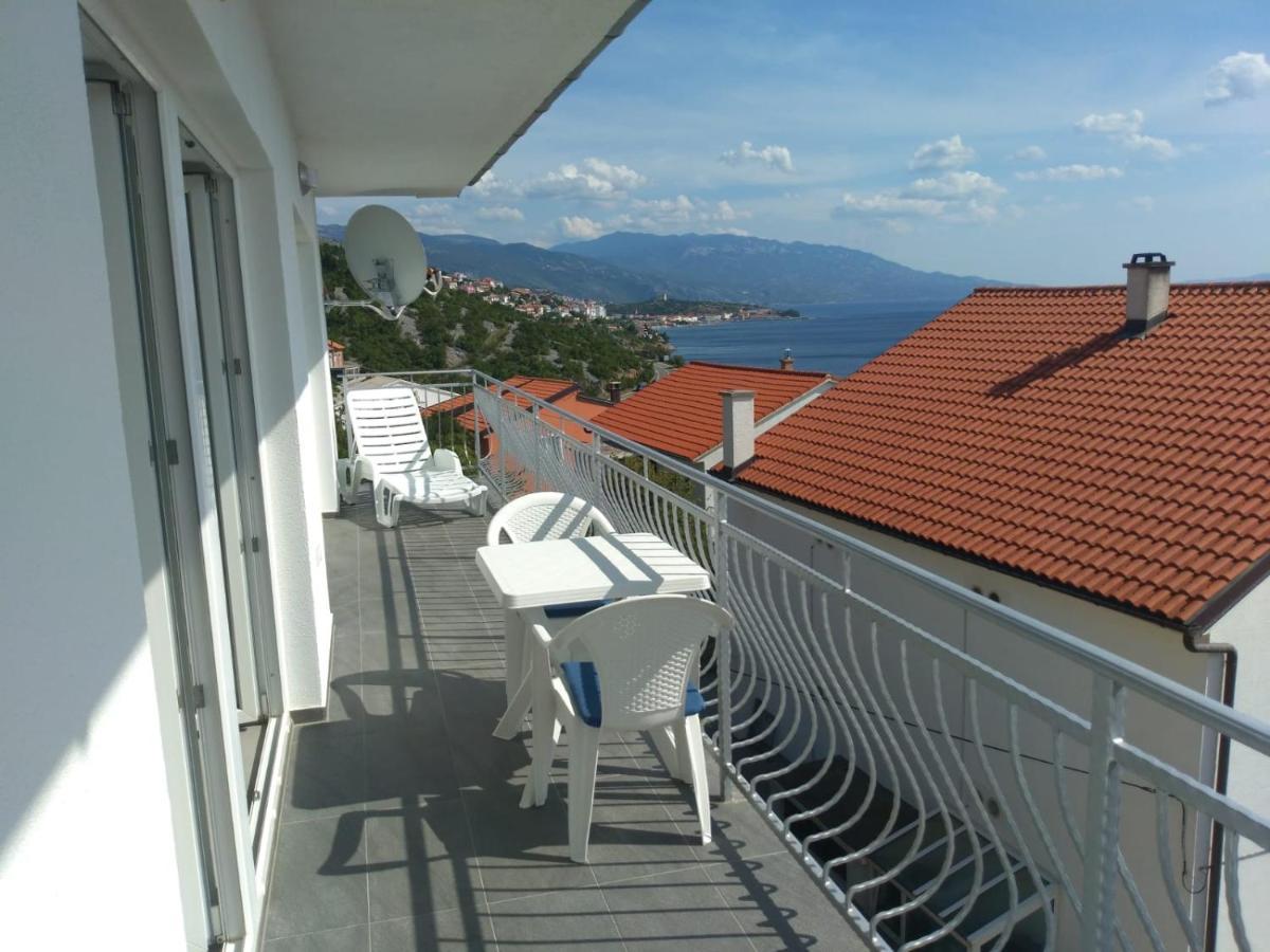 Sea Side App Apartment Vratarusa Bagian luar foto