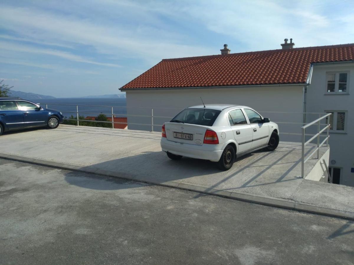 Sea Side App Apartment Vratarusa Bagian luar foto